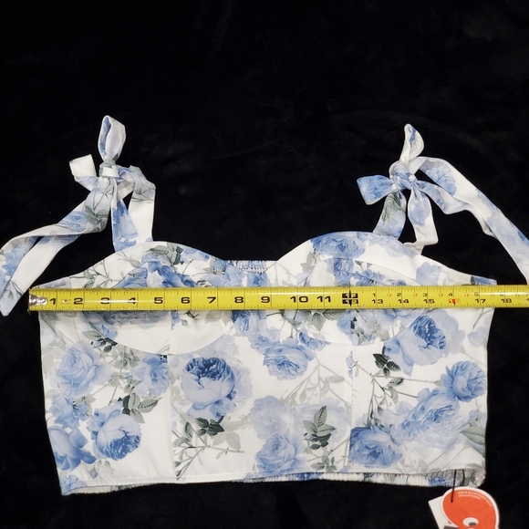 Cider Floral Blue and White Women's Top - Picture 13 of 14